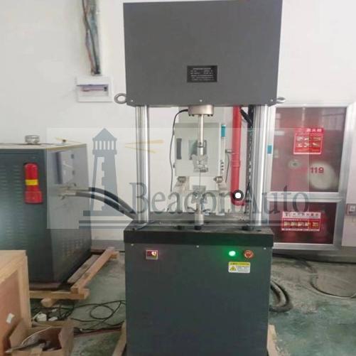 韌帶假體動態(tài)拉伸疲勞試驗機